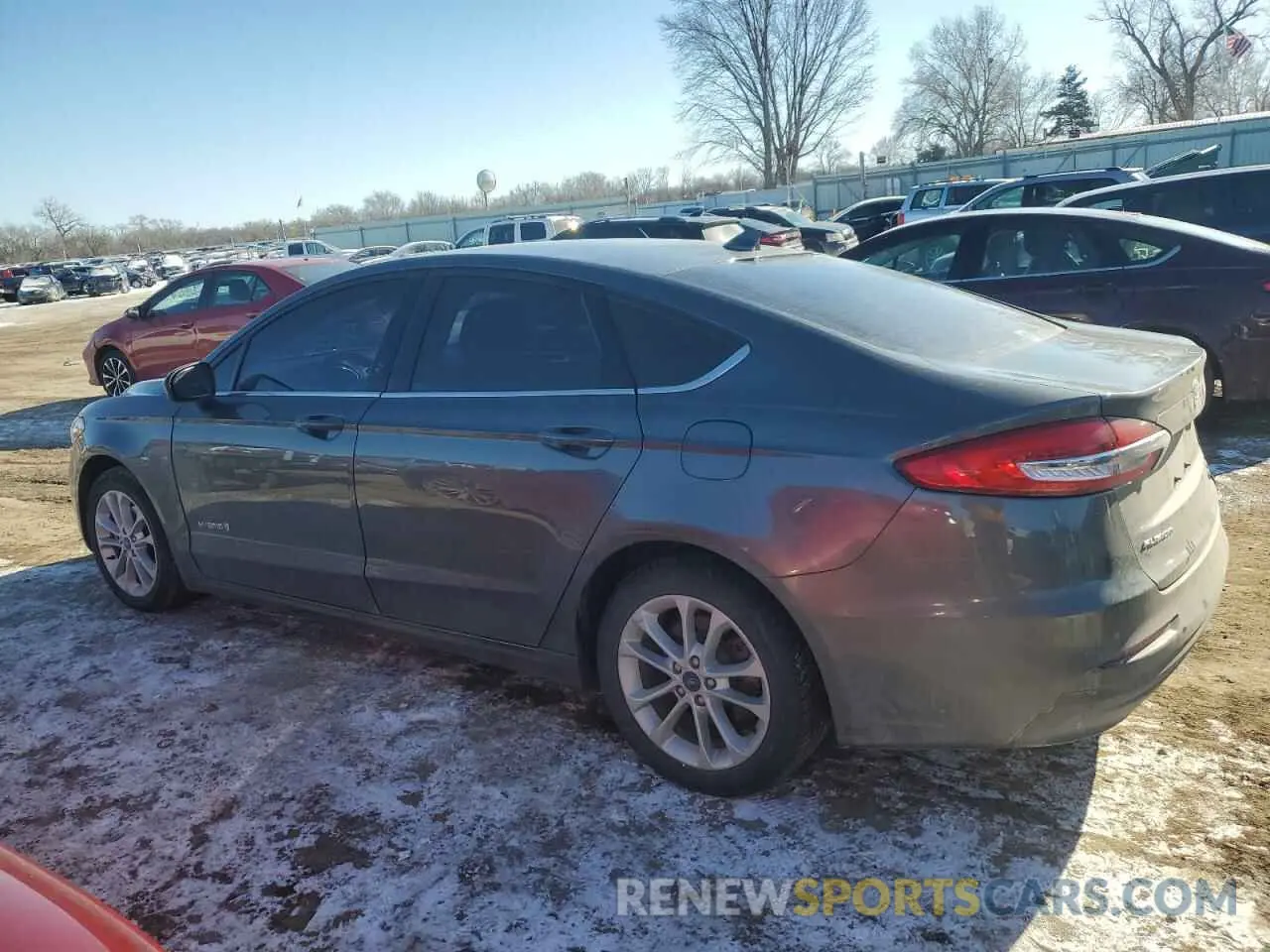 2 Photograph of a damaged car 3FA6P0LU3KR143571 FORD FUSION 2019