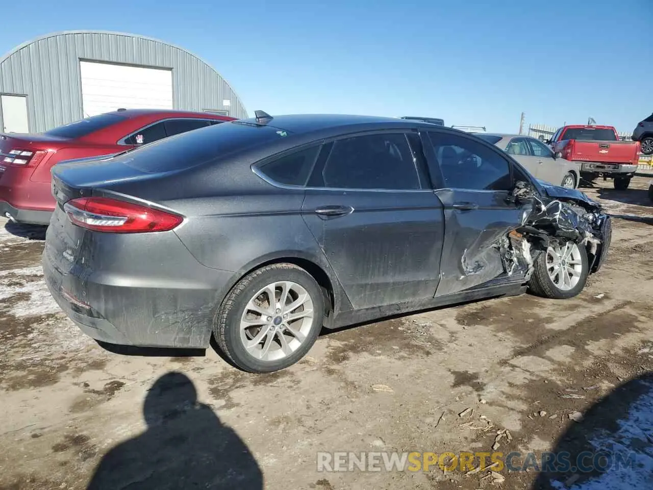 3 Photograph of a damaged car 3FA6P0LU3KR143571 FORD FUSION 2019