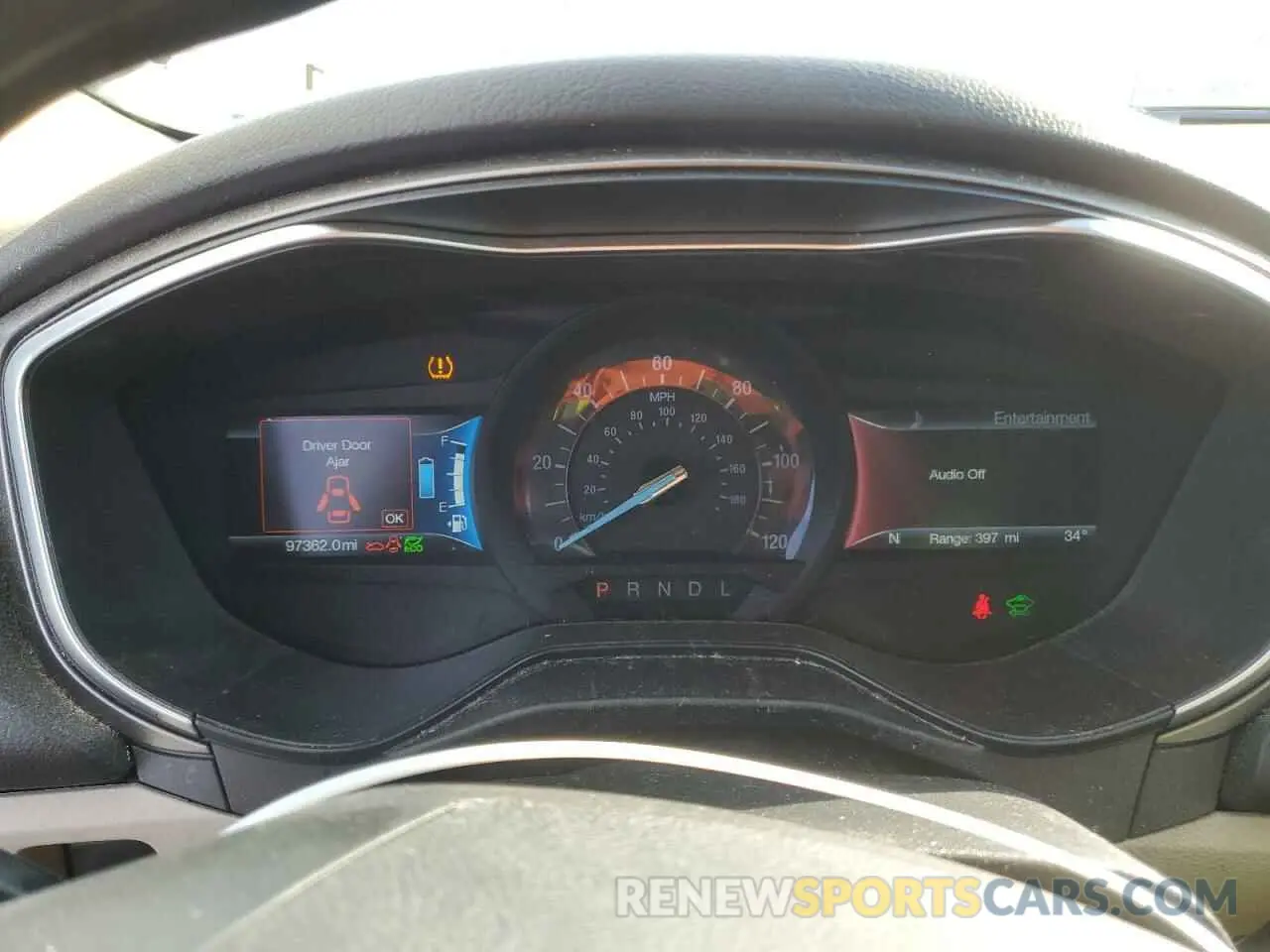 9 Photograph of a damaged car 3FA6P0LU3KR188221 FORD FUSION 2019