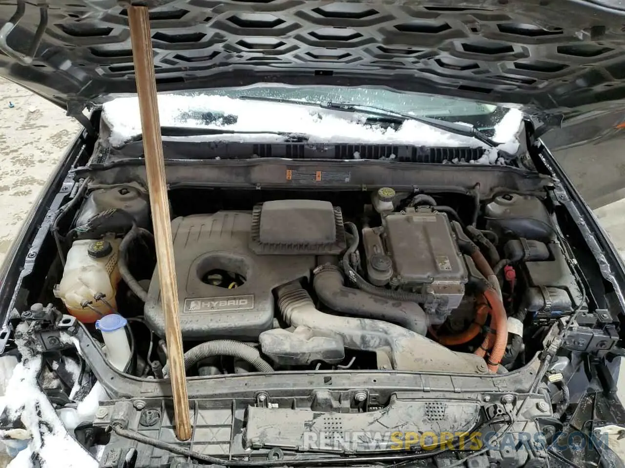 11 Photograph of a damaged car 3FA6P0LU3KR226935 FORD FUSION 2019