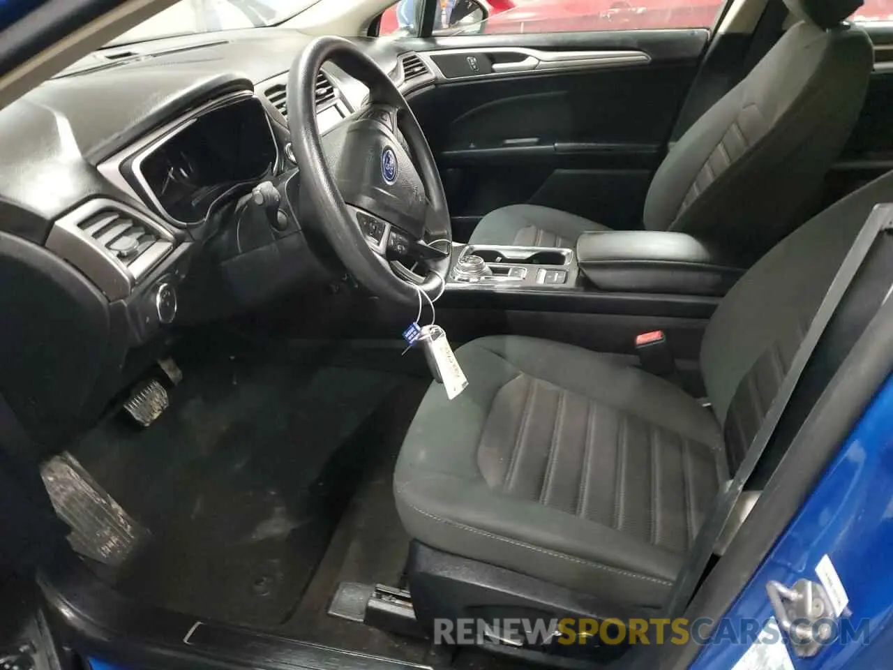 7 Photograph of a damaged car 3FA6P0LU3KR274712 FORD FUSION 2019