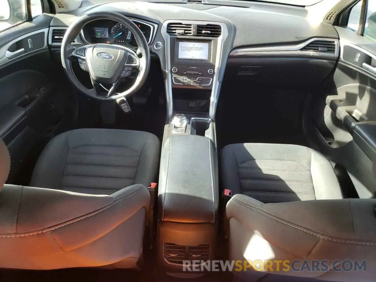 8 Photograph of a damaged car 3FA6P0LU4KR143708 FORD FUSION 2019