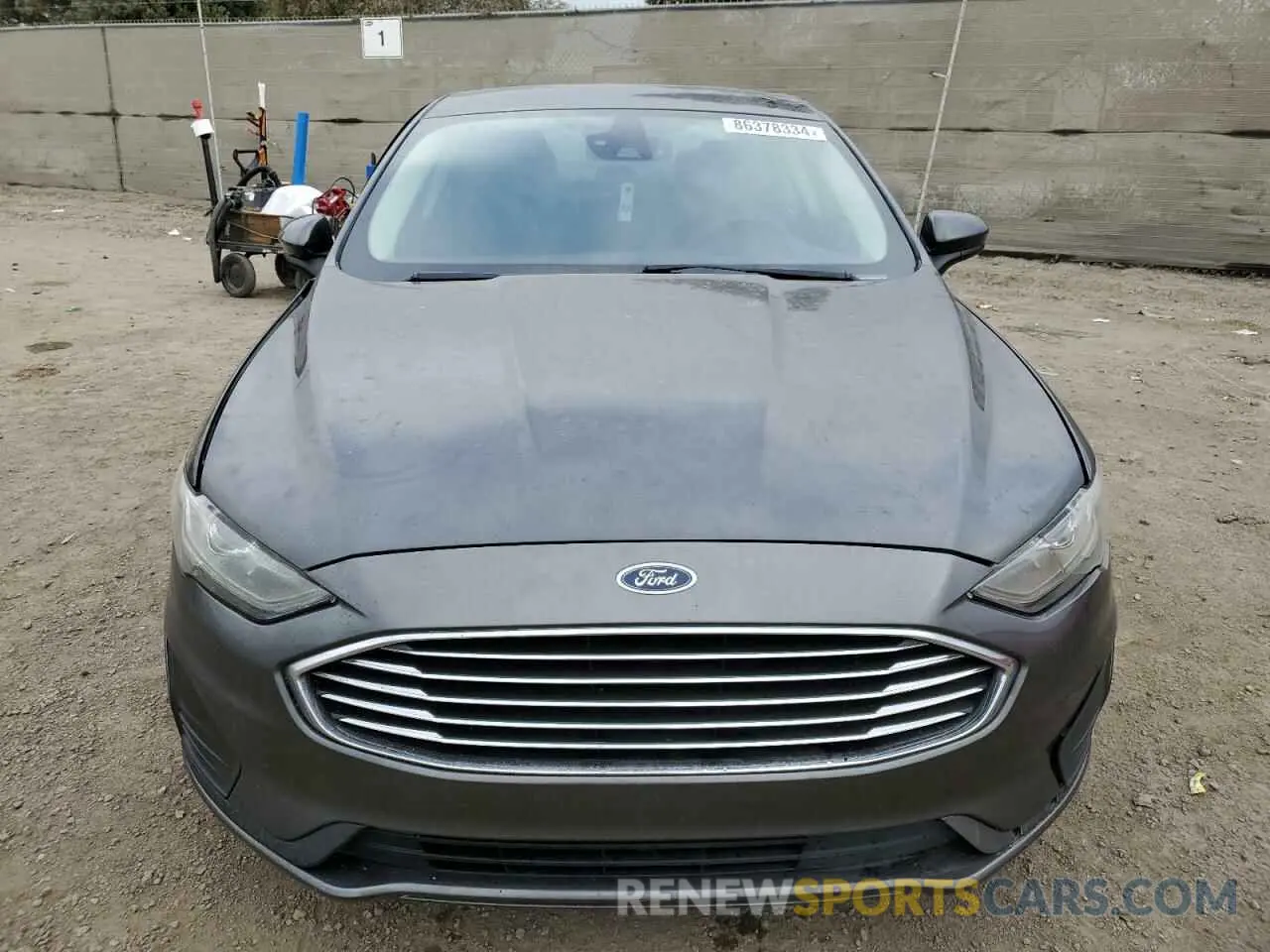 5 Photograph of a damaged car 3FA6P0LU4KR143711 FORD FUSION 2019