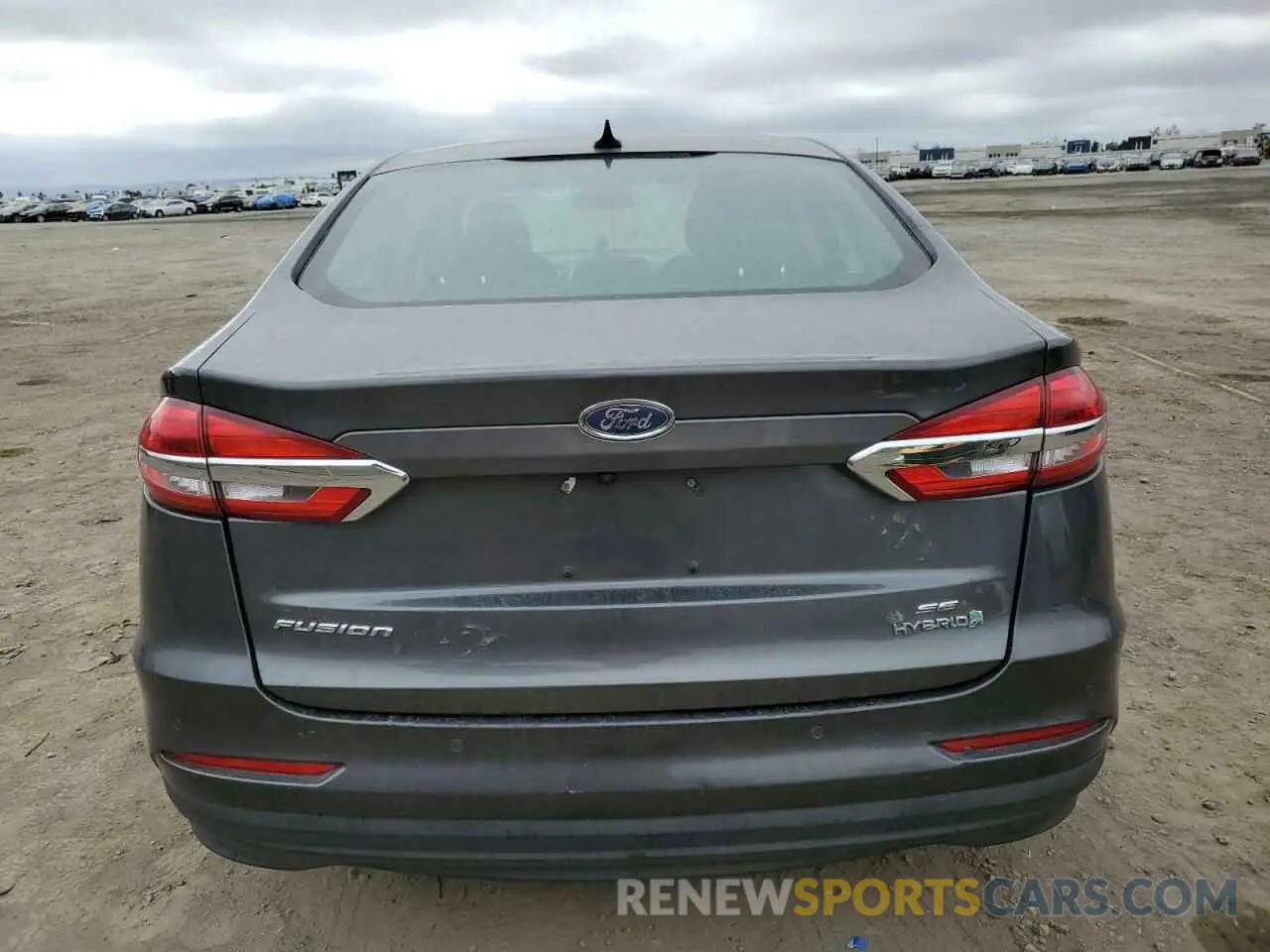 6 Photograph of a damaged car 3FA6P0LU4KR143711 FORD FUSION 2019