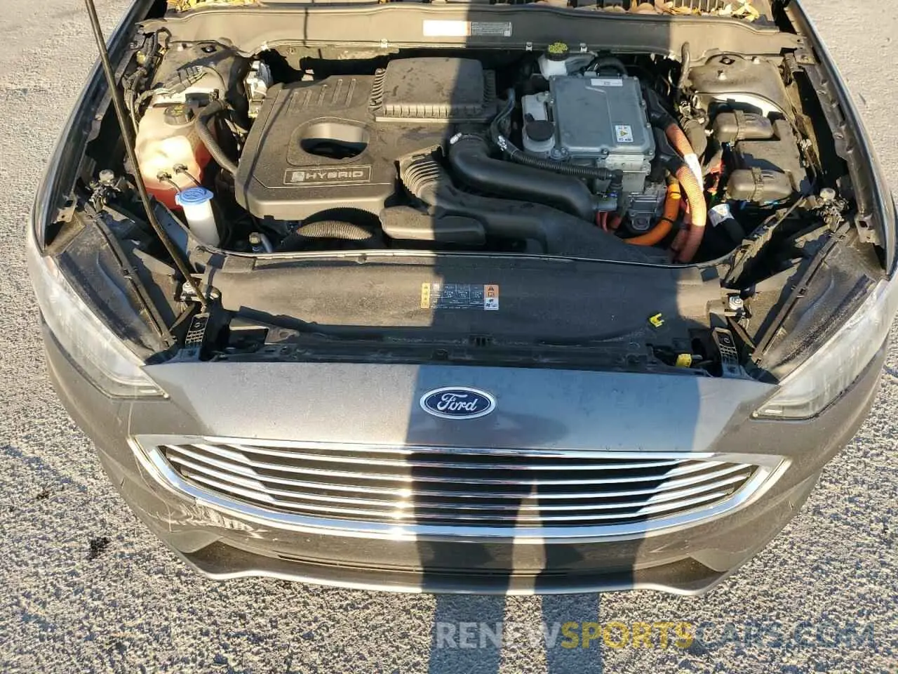 11 Photograph of a damaged car 3FA6P0LU4KR193945 FORD FUSION 2019
