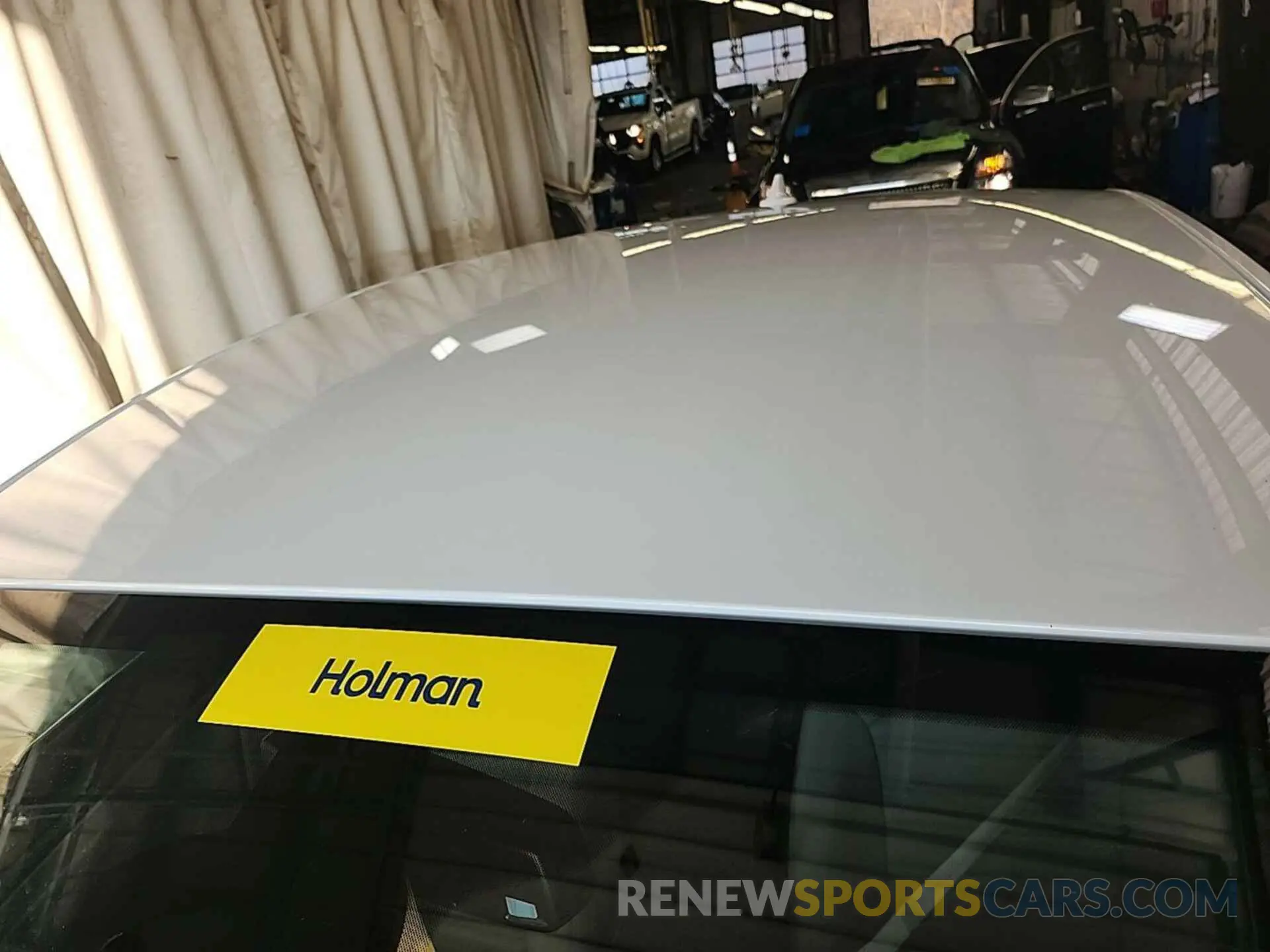 33 Photograph of a damaged car 3FA6P0LU4KR233330 FORD FUSION 2019