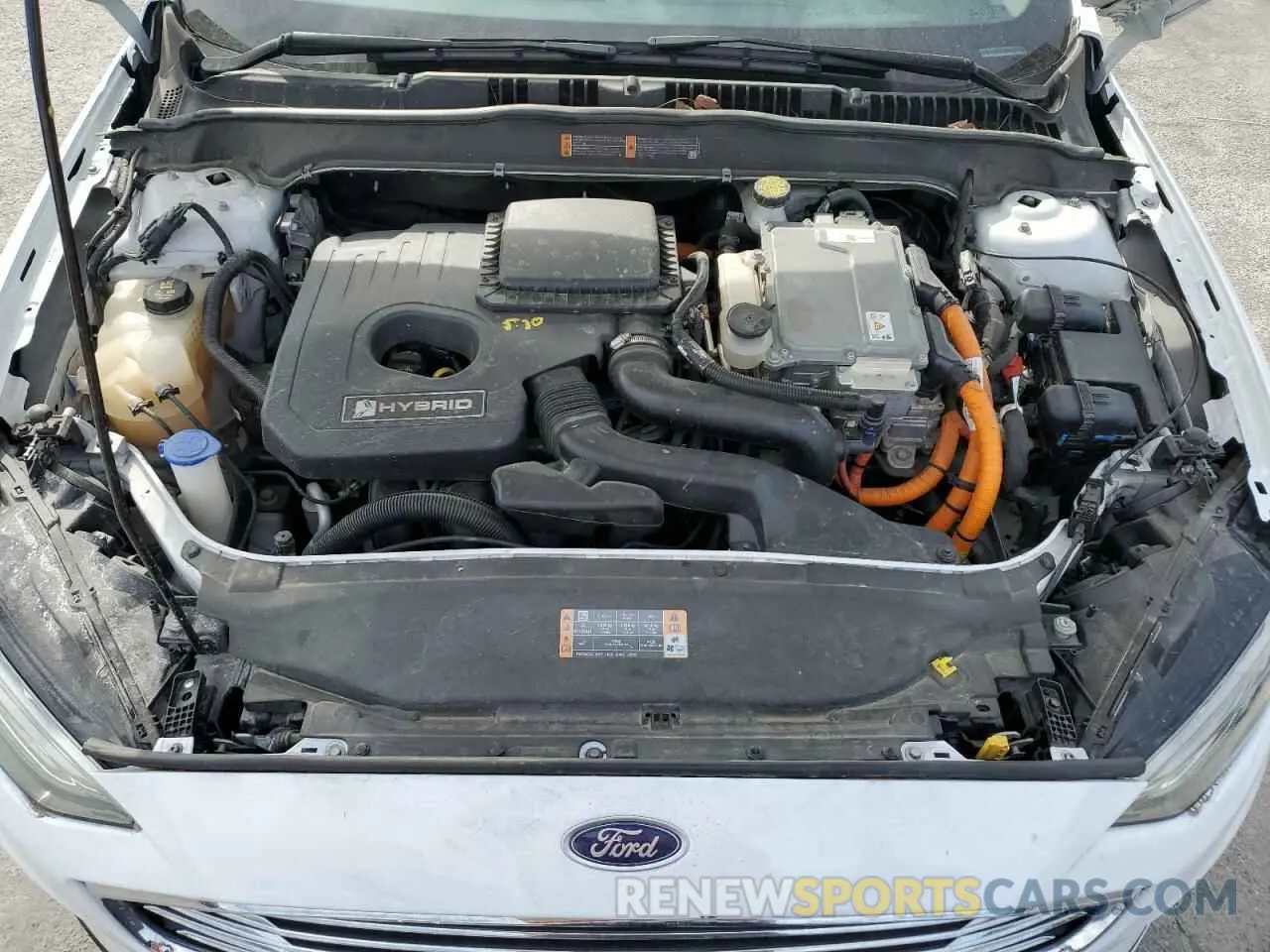 12 Photograph of a damaged car 3FA6P0LU4KR272158 FORD FUSION 2019