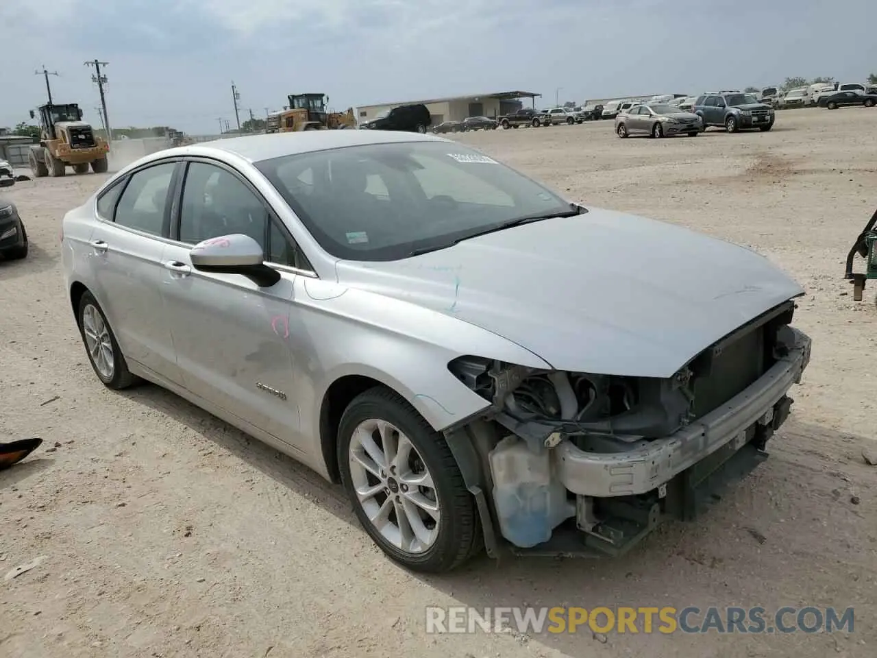4 Photograph of a damaged car 3FA6P0LU5KR187765 FORD FUSION 2019