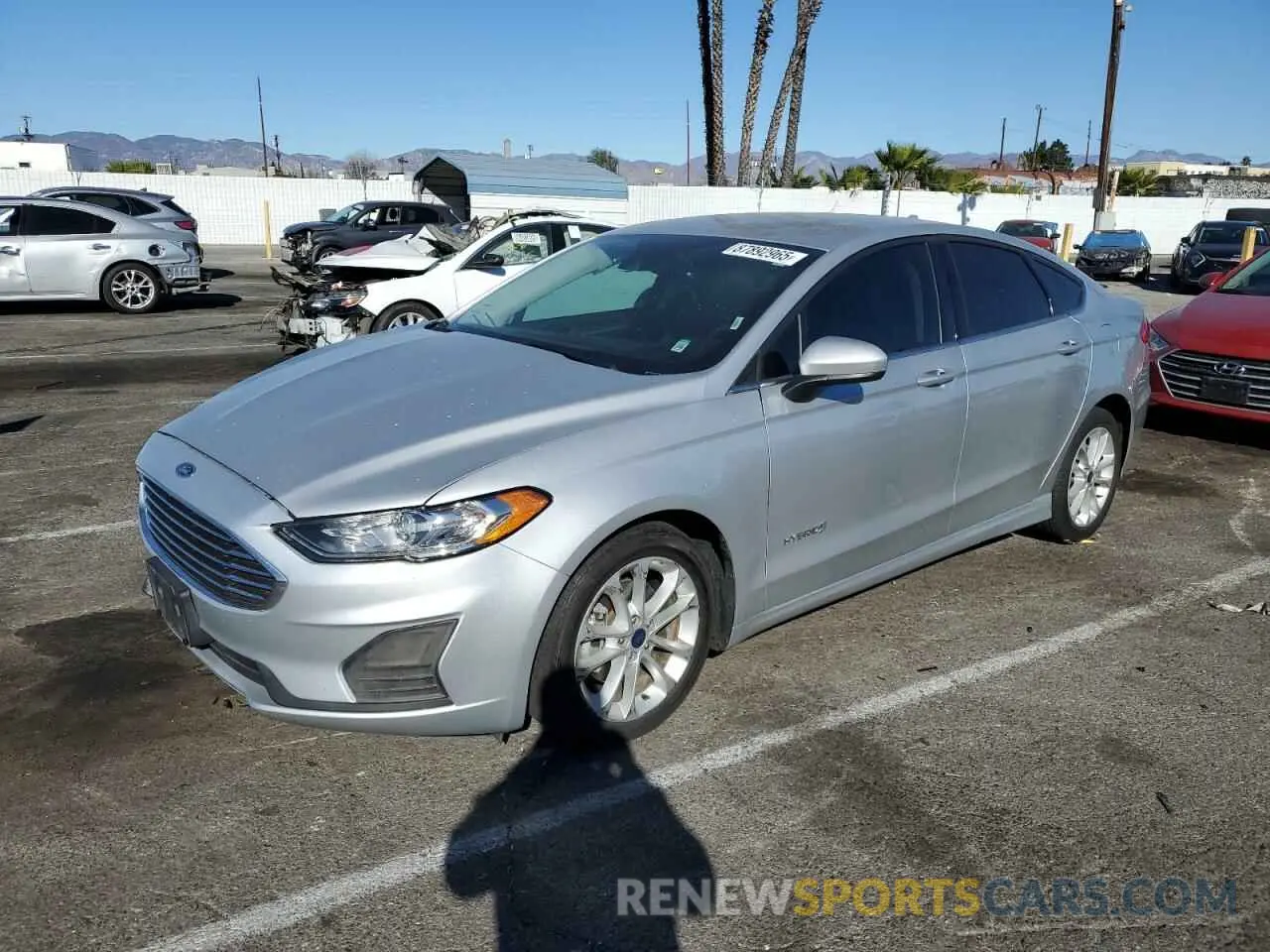 1 Photograph of a damaged car 3FA6P0LU5KR189161 FORD FUSION 2019