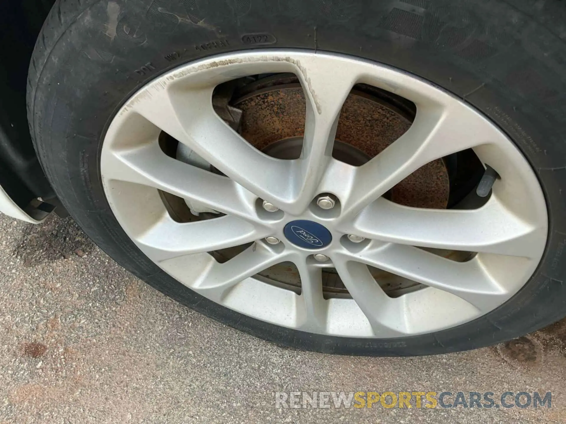 30 Photograph of a damaged car 3FA6P0LU5KR255630 FORD FUSION 2019