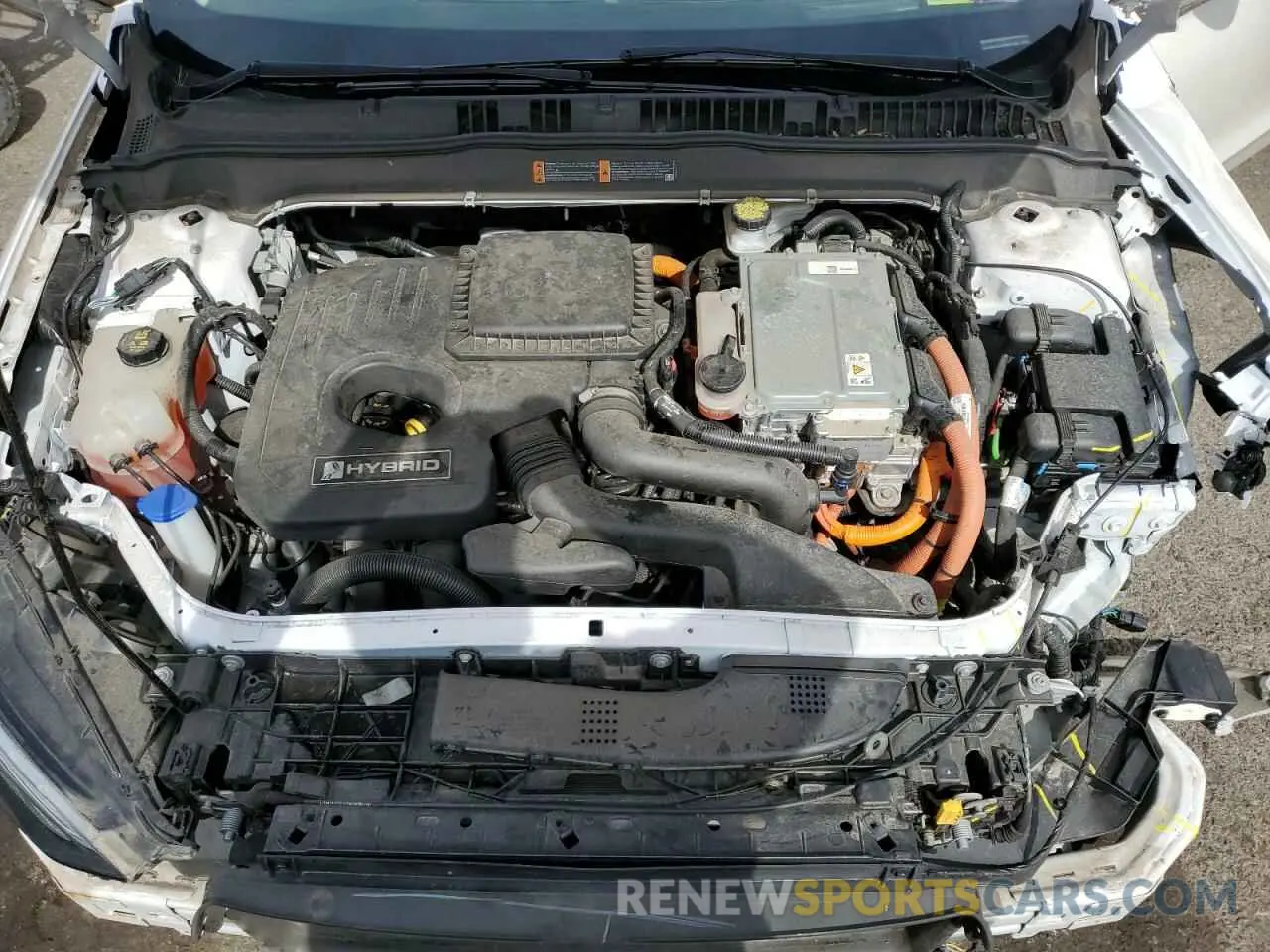 11 Photograph of a damaged car 3FA6P0LU6KR101556 FORD FUSION 2019