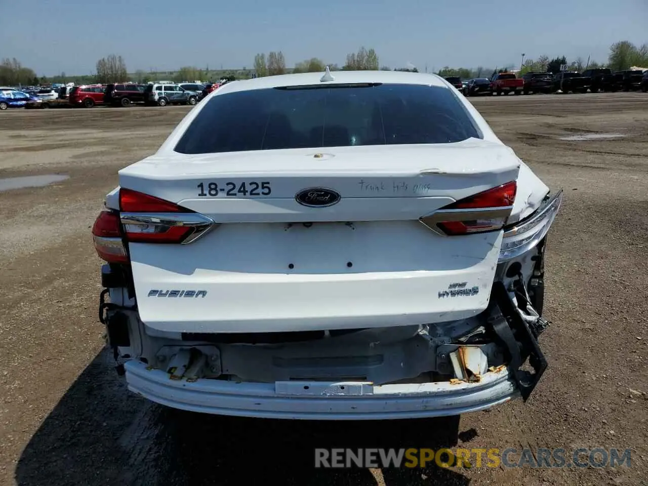 6 Photograph of a damaged car 3FA6P0LU6KR191405 FORD FUSION 2019