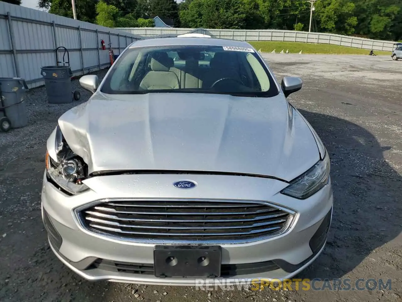 5 Photograph of a damaged car 3FA6P0LU6KR226069 FORD FUSION 2019