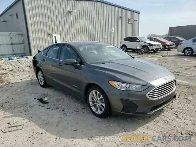 11 Photograph of a damaged car 3FA6P0LU6KR255281 FORD FUSION 2019