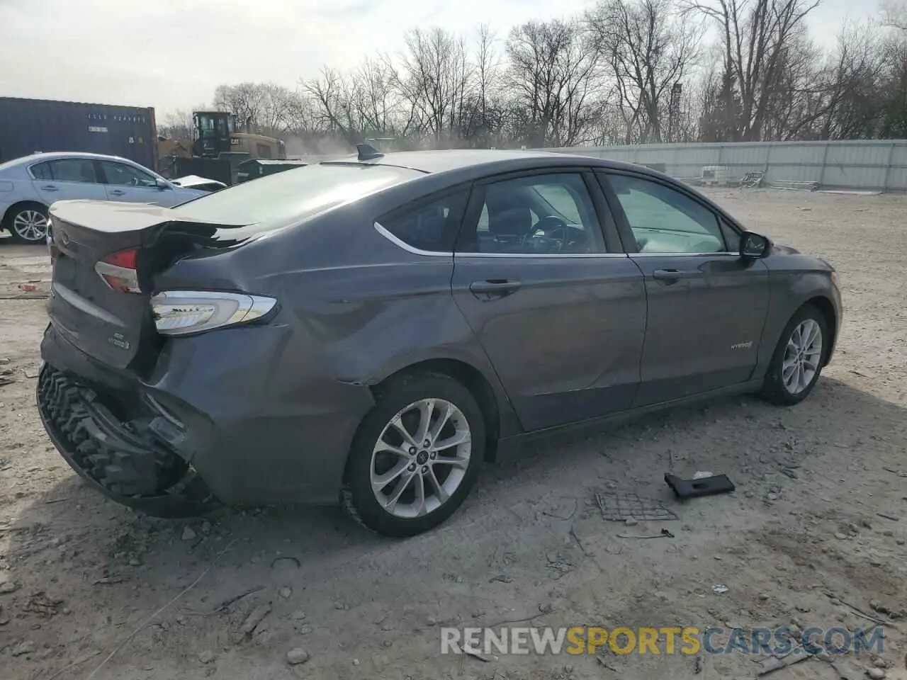 3 Photograph of a damaged car 3FA6P0LU6KR255281 FORD FUSION 2019