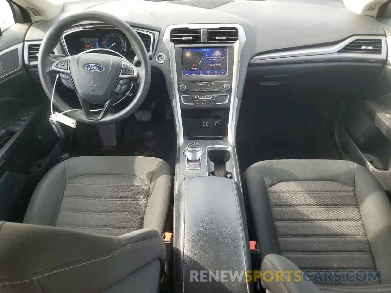 8 Photograph of a damaged car 3FA6P0LU6KR255281 FORD FUSION 2019