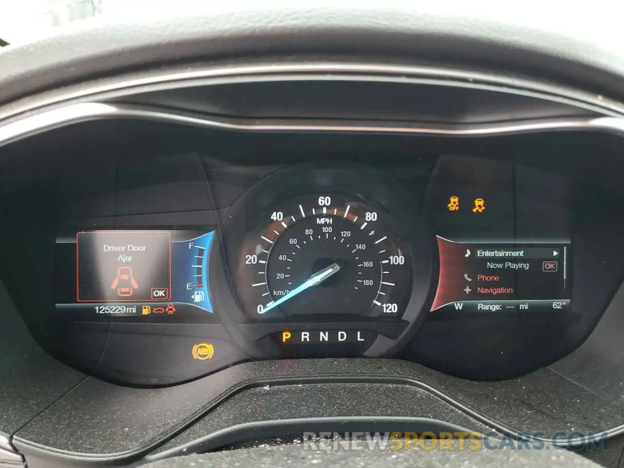 9 Photograph of a damaged car 3FA6P0LU6KR261730 FORD FUSION 2019