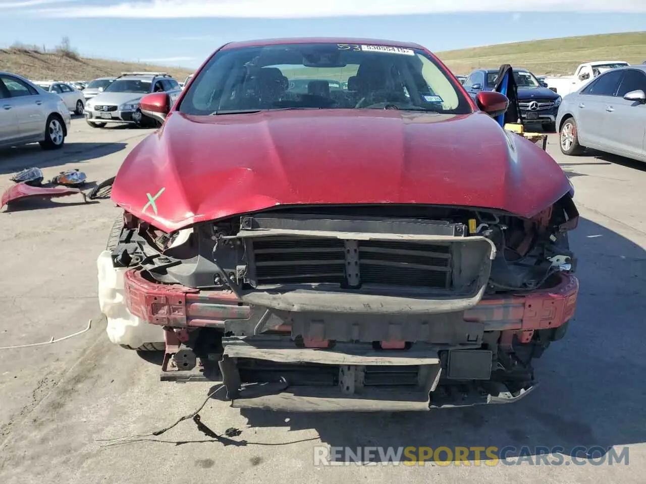 5 Photograph of a damaged car 3FA6P0LU6KR263901 FORD FUSION 2019