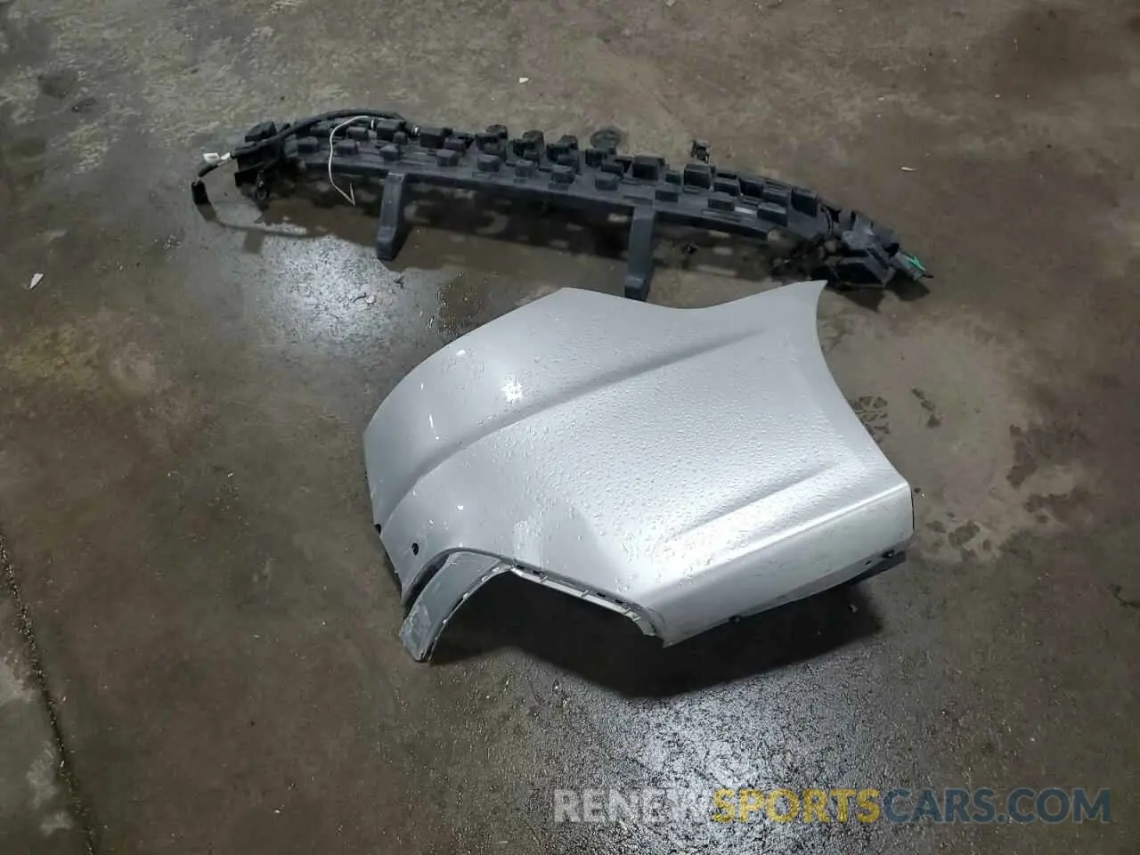 13 Photograph of a damaged car 3FA6P0LU7KR118933 FORD FUSION 2019