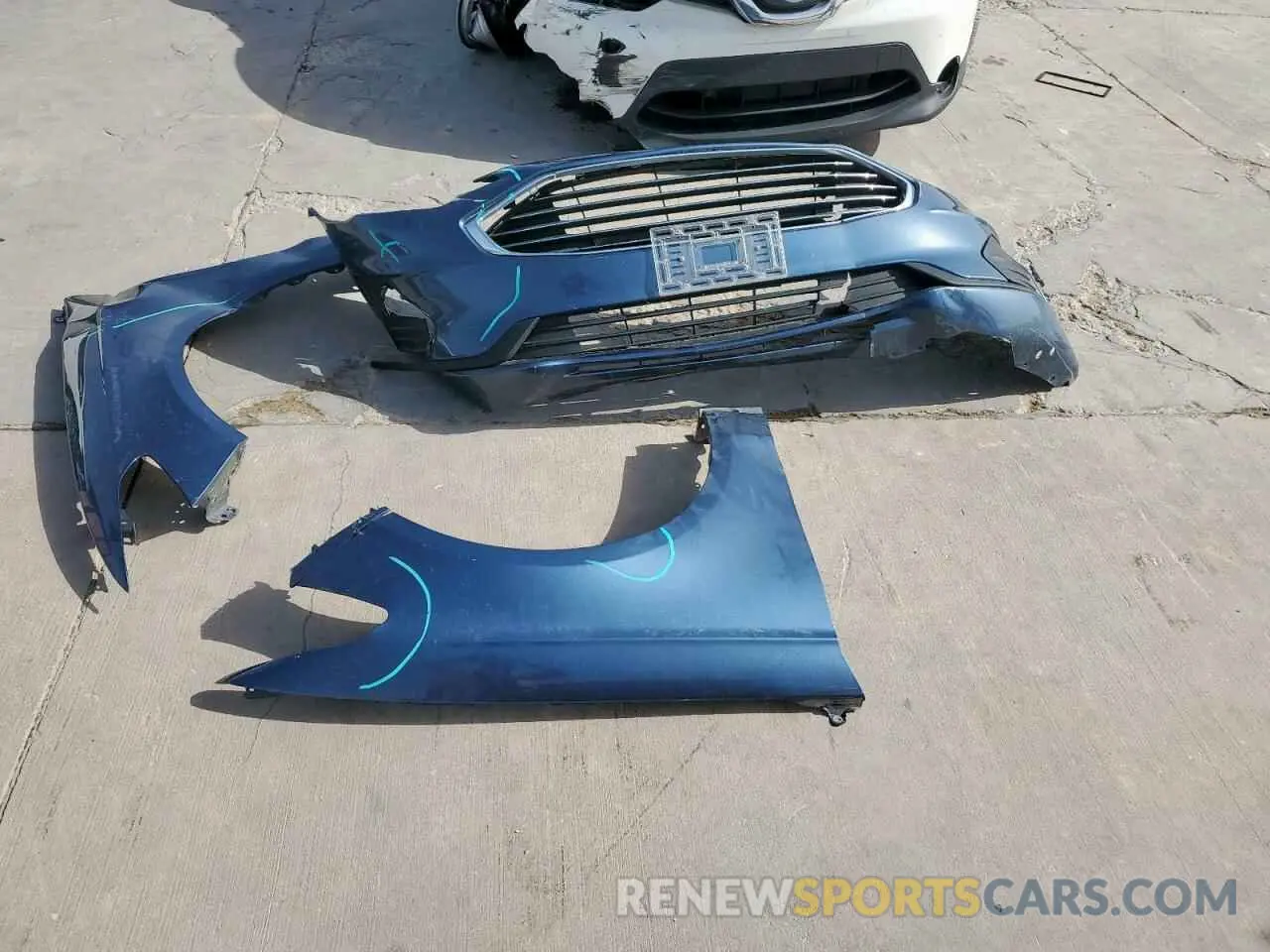 12 Photograph of a damaged car 3FA6P0LU7KR130953 FORD FUSION 2019