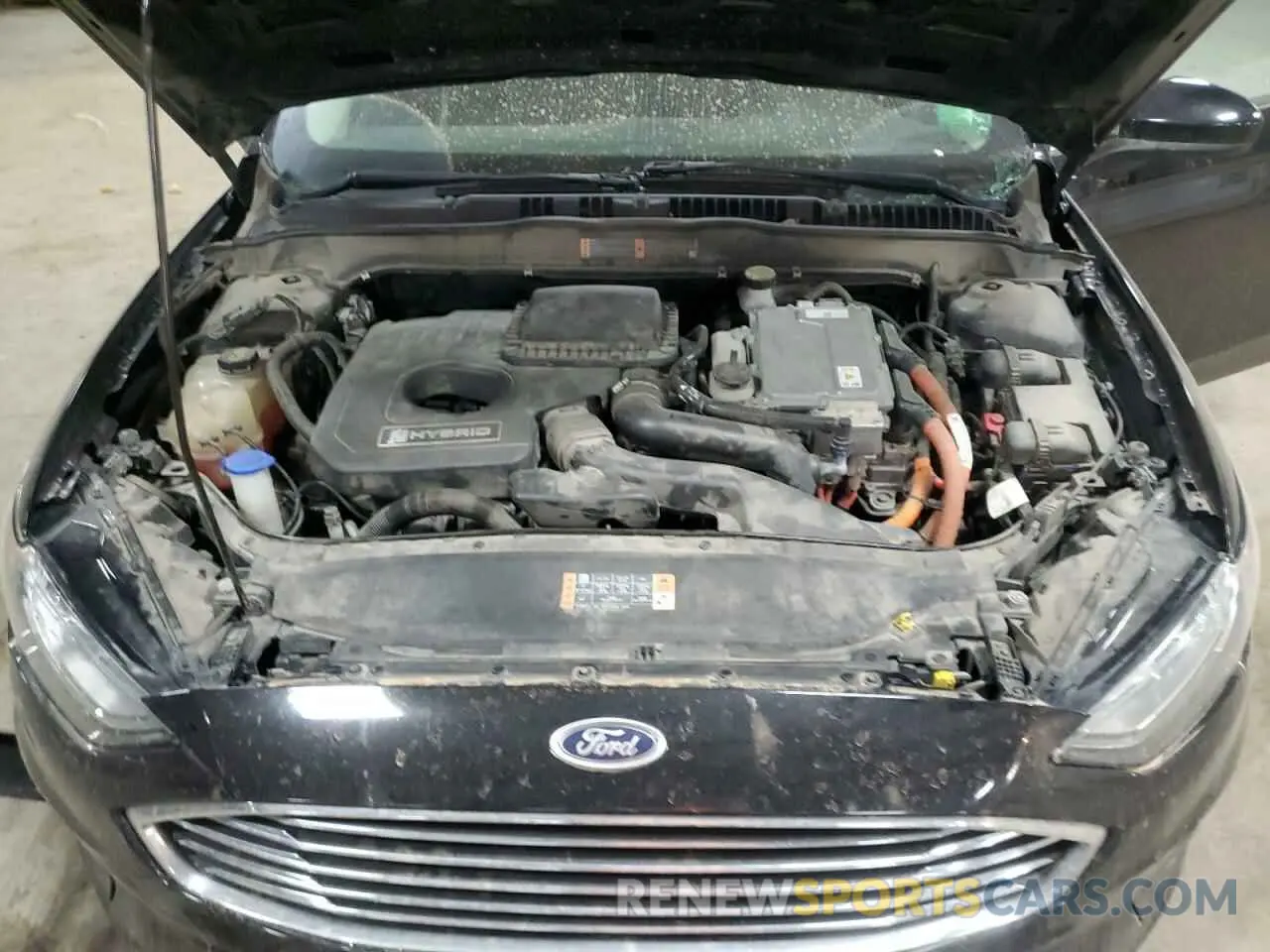 11 Photograph of a damaged car 3FA6P0LU7KR139717 FORD FUSION 2019