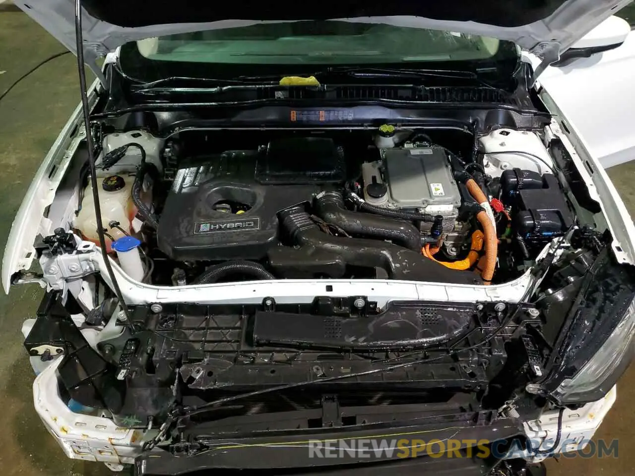 11 Photograph of a damaged car 3FA6P0LU7KR167615 FORD FUSION 2019