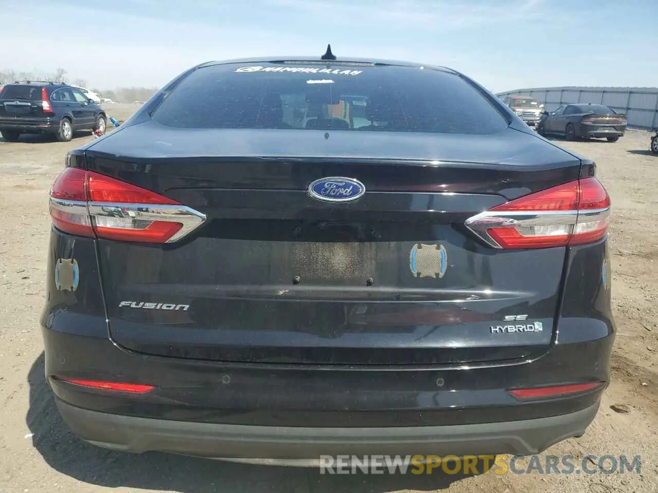 6 Photograph of a damaged car 3FA6P0LU7KR198993 FORD FUSION 2019