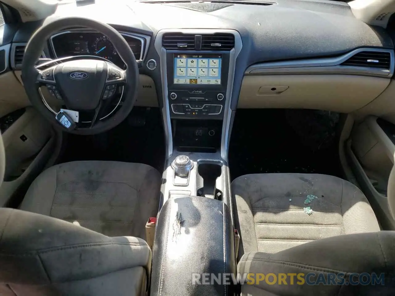 8 Photograph of a damaged car 3FA6P0LU7KR226789 FORD FUSION 2019