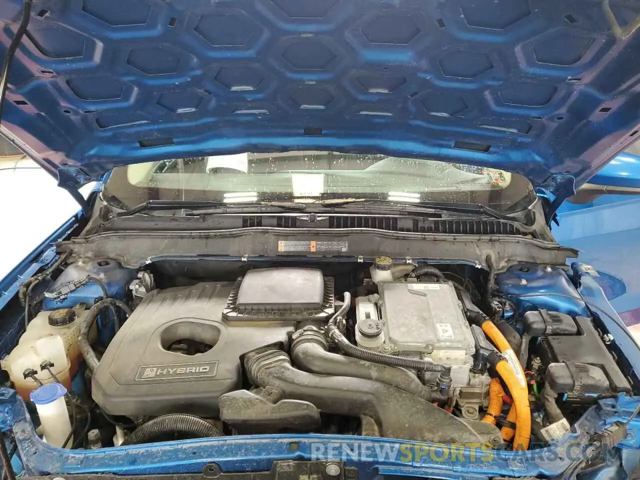 11 Photograph of a damaged car 3FA6P0LU7KR266953 FORD FUSION 2019