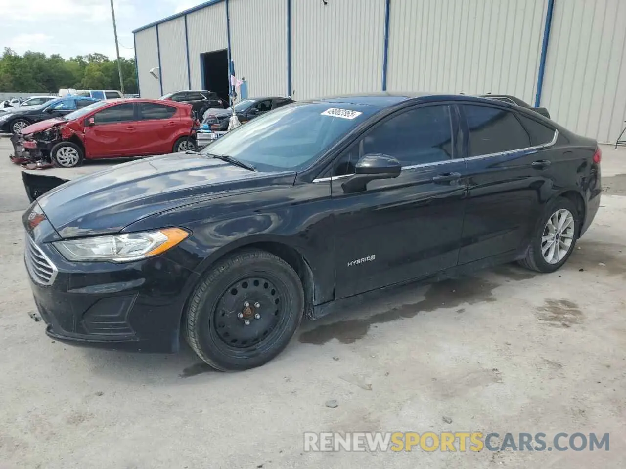 1 Photograph of a damaged car 3FA6P0LU8KR131688 FORD FUSION 2019