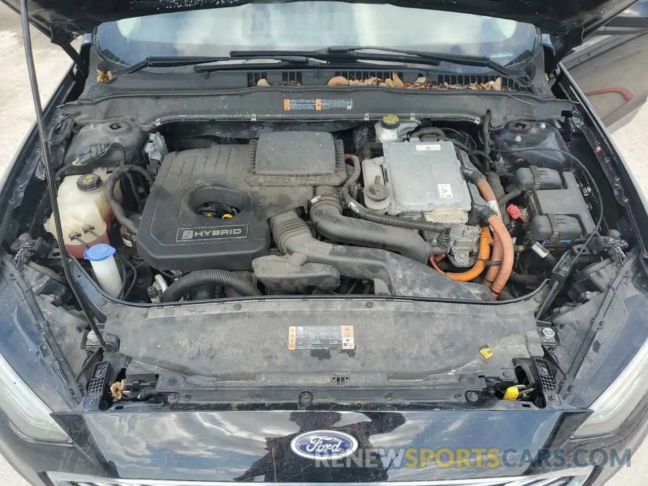 12 Photograph of a damaged car 3FA6P0LU8KR131688 FORD FUSION 2019