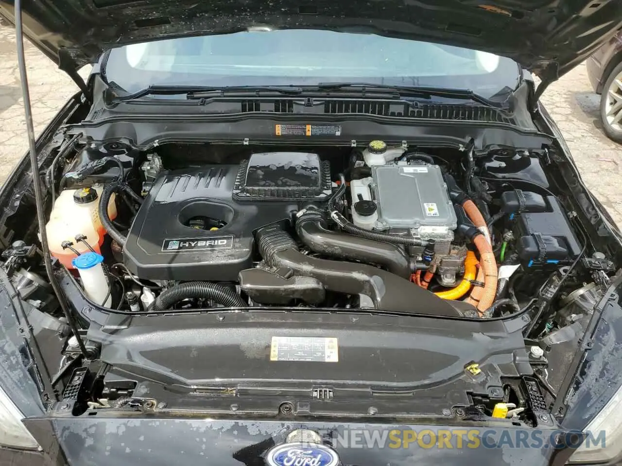 11 Photograph of a damaged car 3FA6P0LU8KR210844 FORD FUSION 2019
