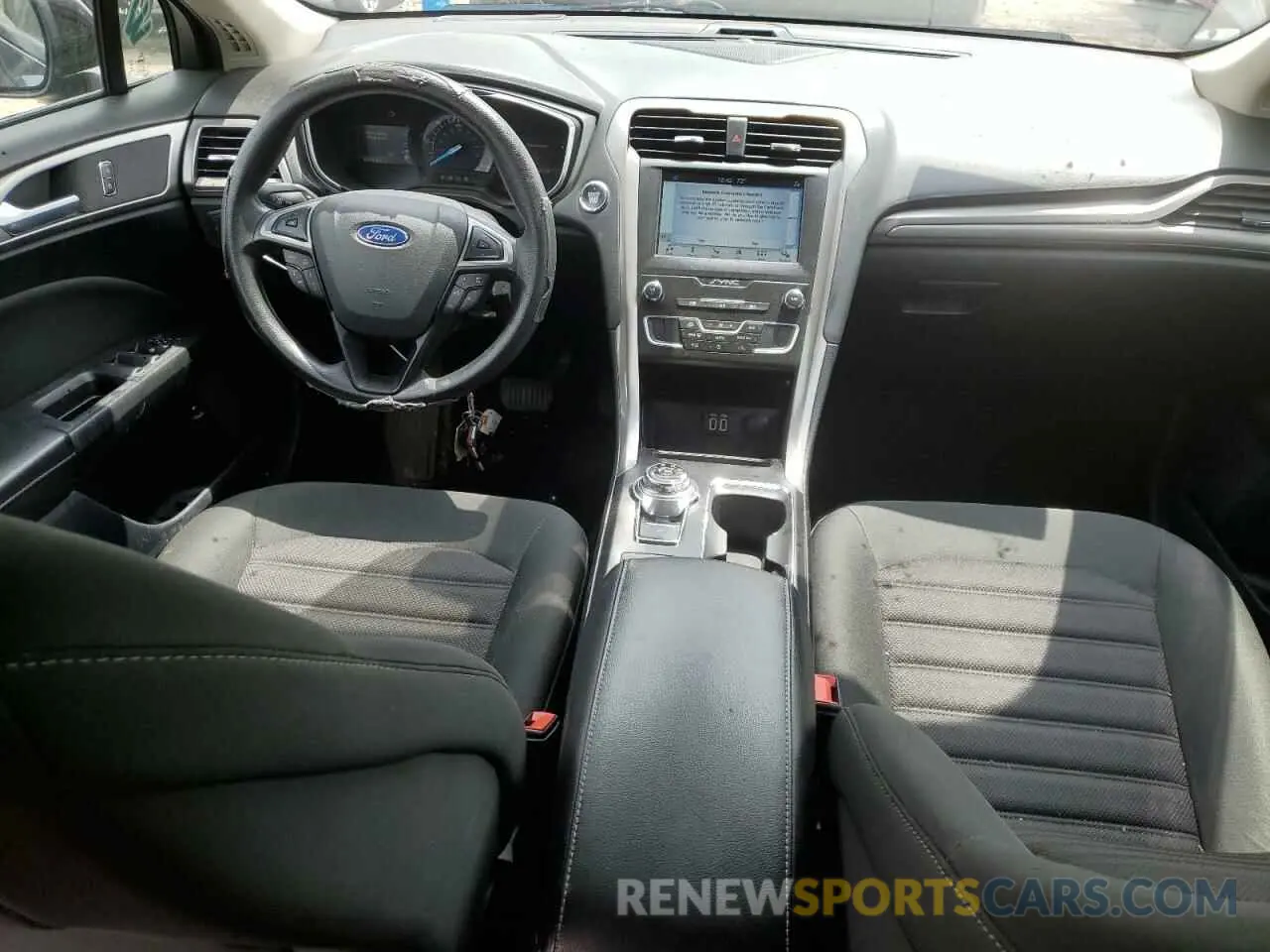 8 Photograph of a damaged car 3FA6P0LU8KR210844 FORD FUSION 2019