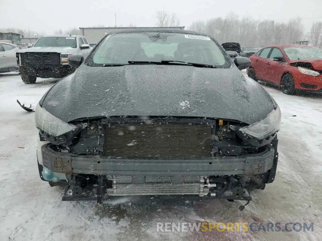 5 Photograph of a damaged car 3FA6P0LU9KR145955 FORD FUSION 2019