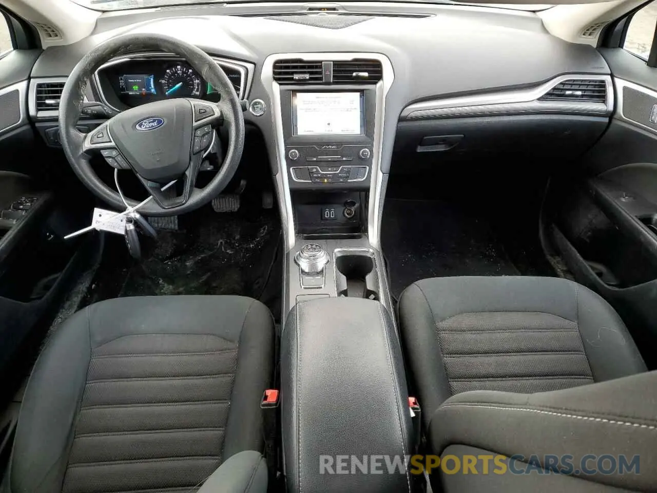 8 Photograph of a damaged car 3FA6P0LU9KR197103 FORD FUSION 2019