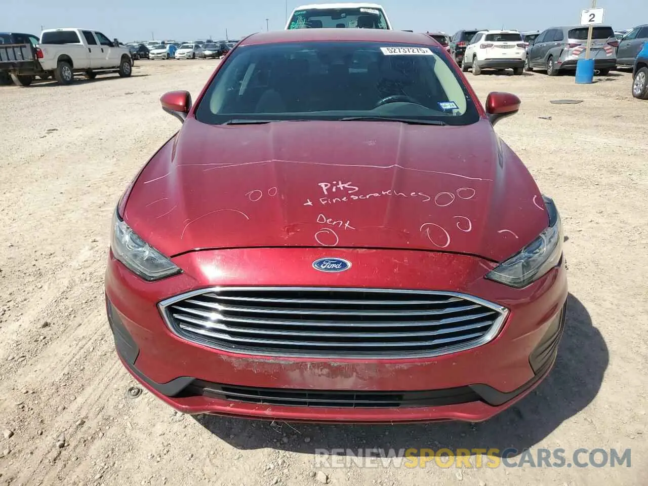 5 Photograph of a damaged car 3FA6P0LU9KR262872 FORD FUSION 2019