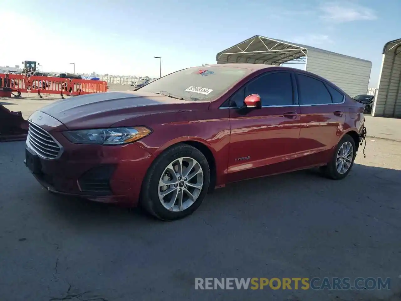 1 Photograph of a damaged car 3FA6P0LUXKR175322 FORD FUSION 2019