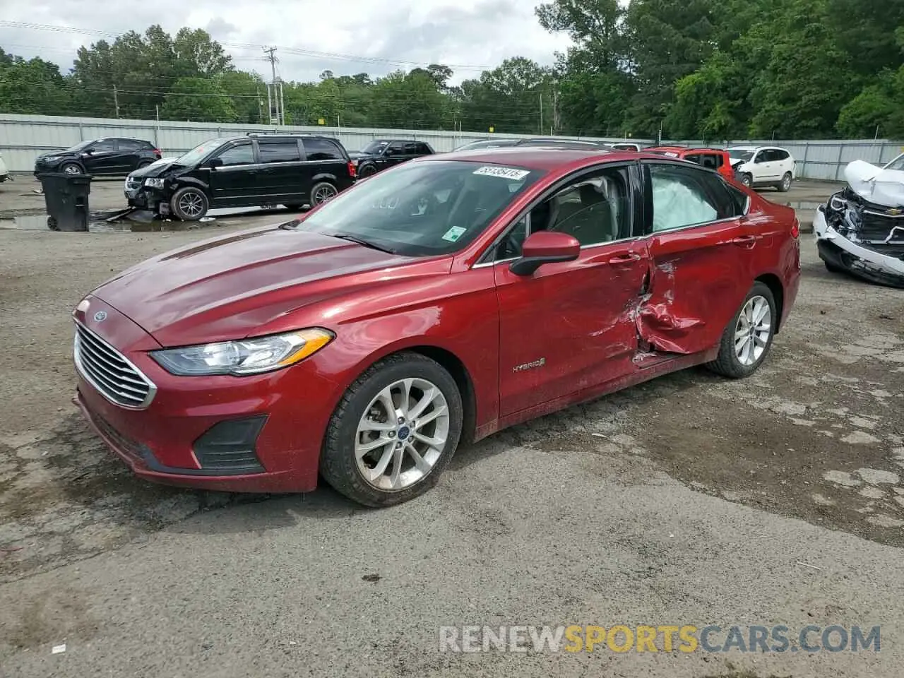 1 Photograph of a damaged car 3FA6P0LUXKR207718 FORD FUSION 2019