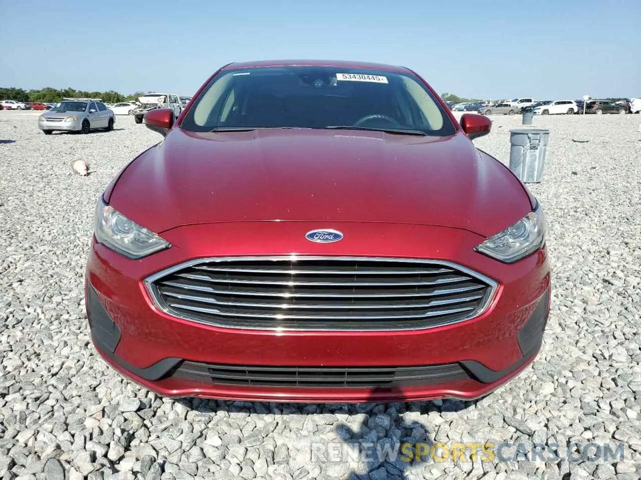 5 Photograph of a damaged car 3FA6P0LUXKR225376 FORD FUSION 2019