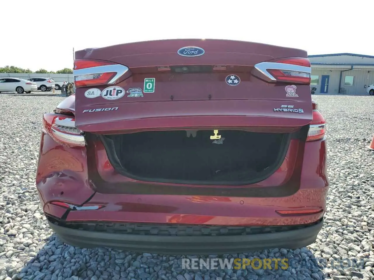 6 Photograph of a damaged car 3FA6P0LUXKR225376 FORD FUSION 2019