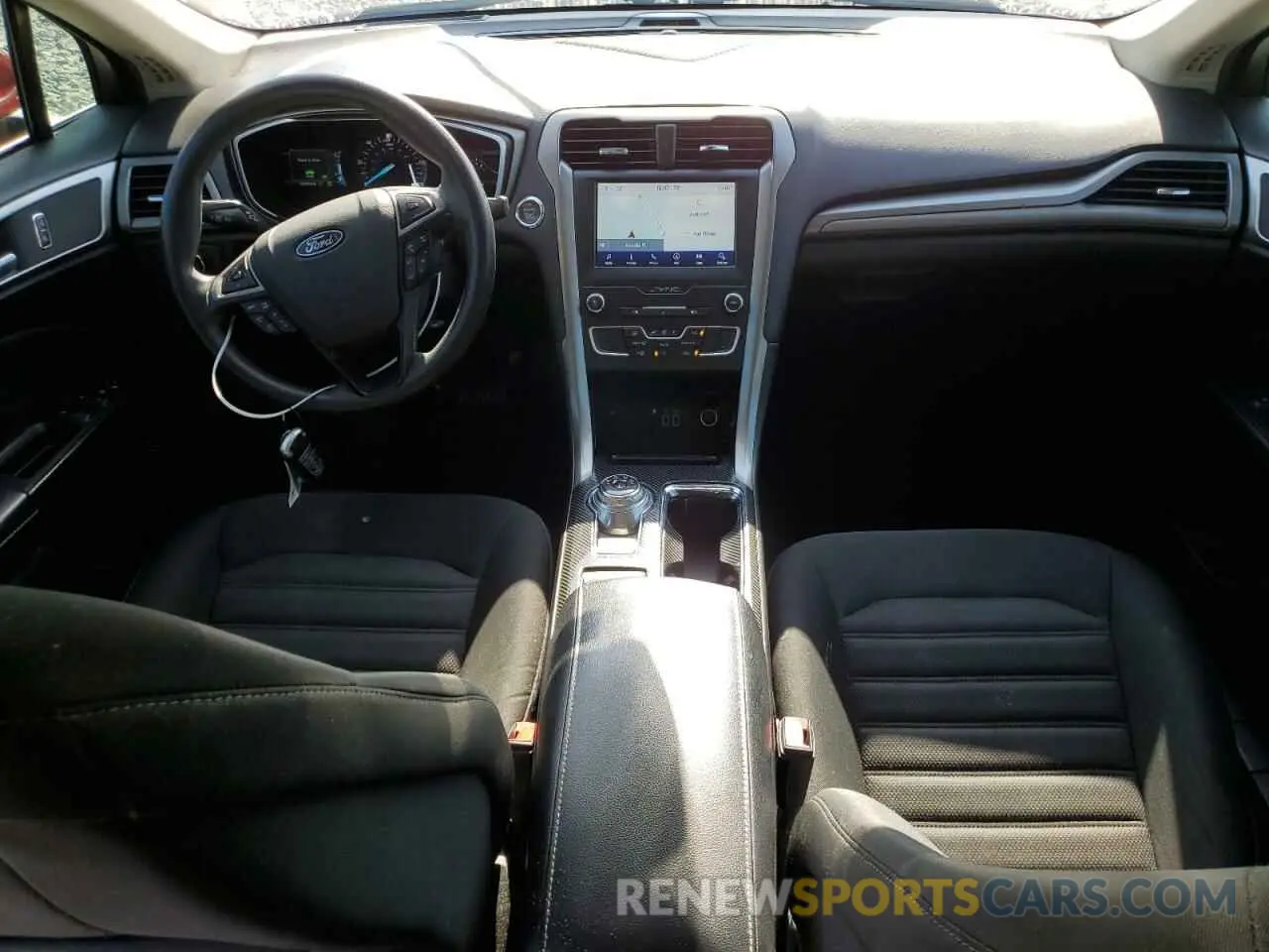 8 Photograph of a damaged car 3FA6P0LUXKR225376 FORD FUSION 2019