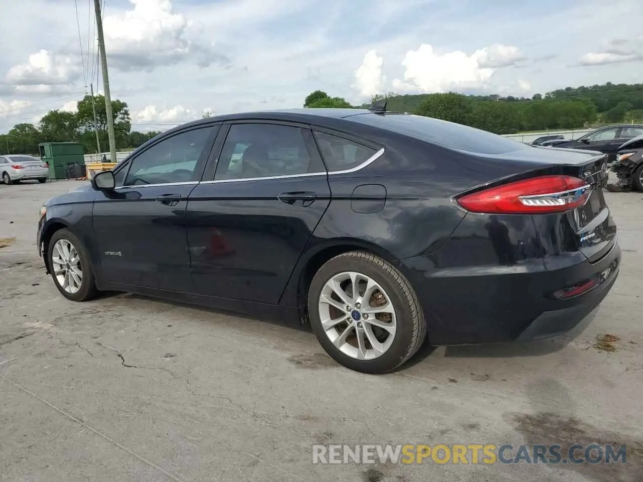 2 Photograph of a damaged car 3FA6P0LUXKR243750 FORD FUSION 2019