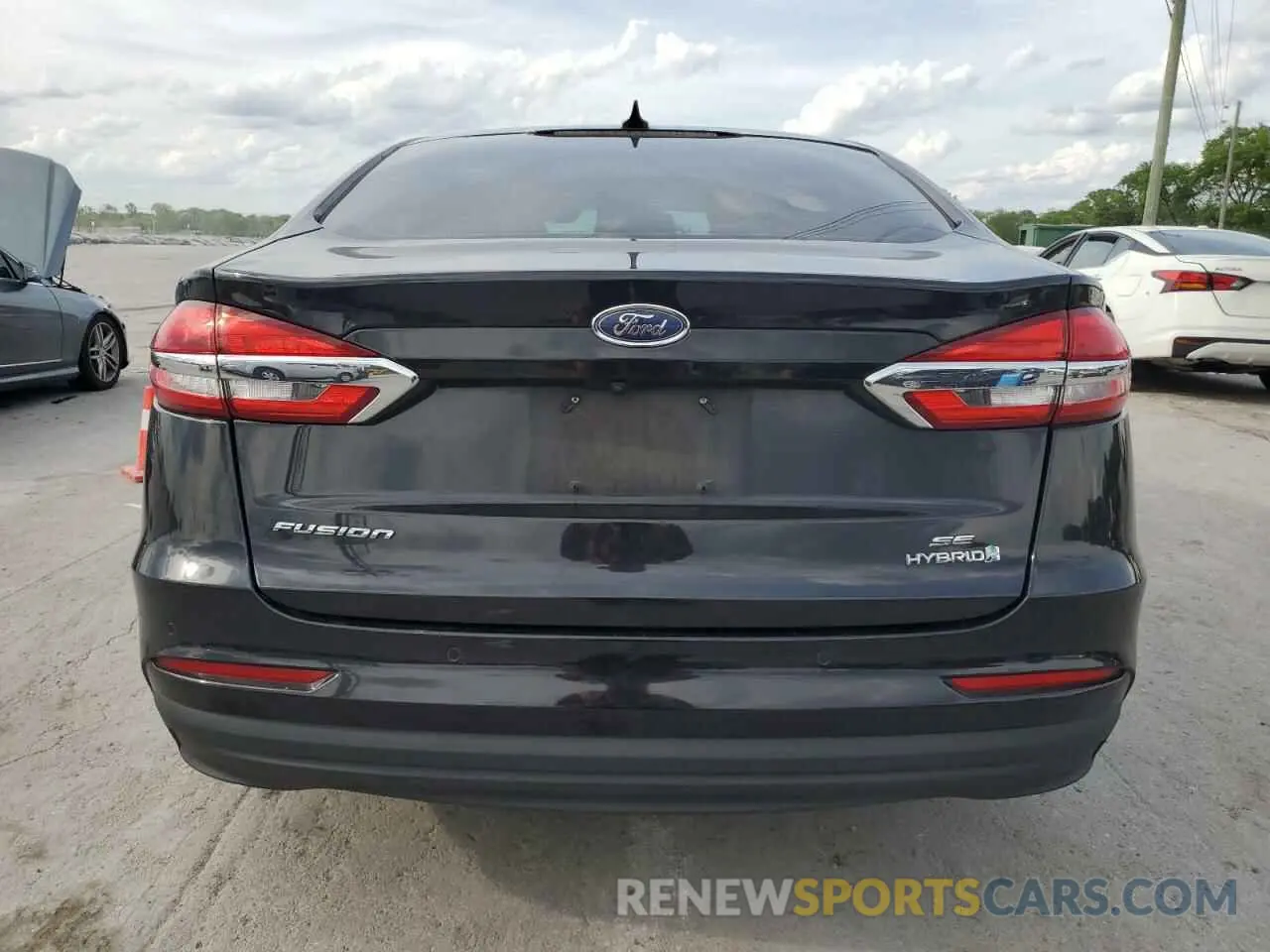 6 Photograph of a damaged car 3FA6P0LUXKR243750 FORD FUSION 2019
