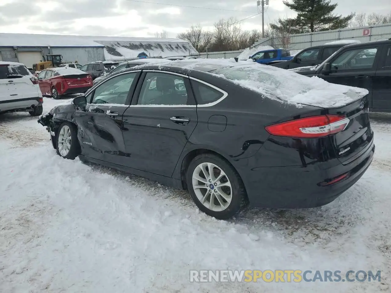 2 Photograph of a damaged car 3FA6P0MU0KR197621 FORD FUSION 2019