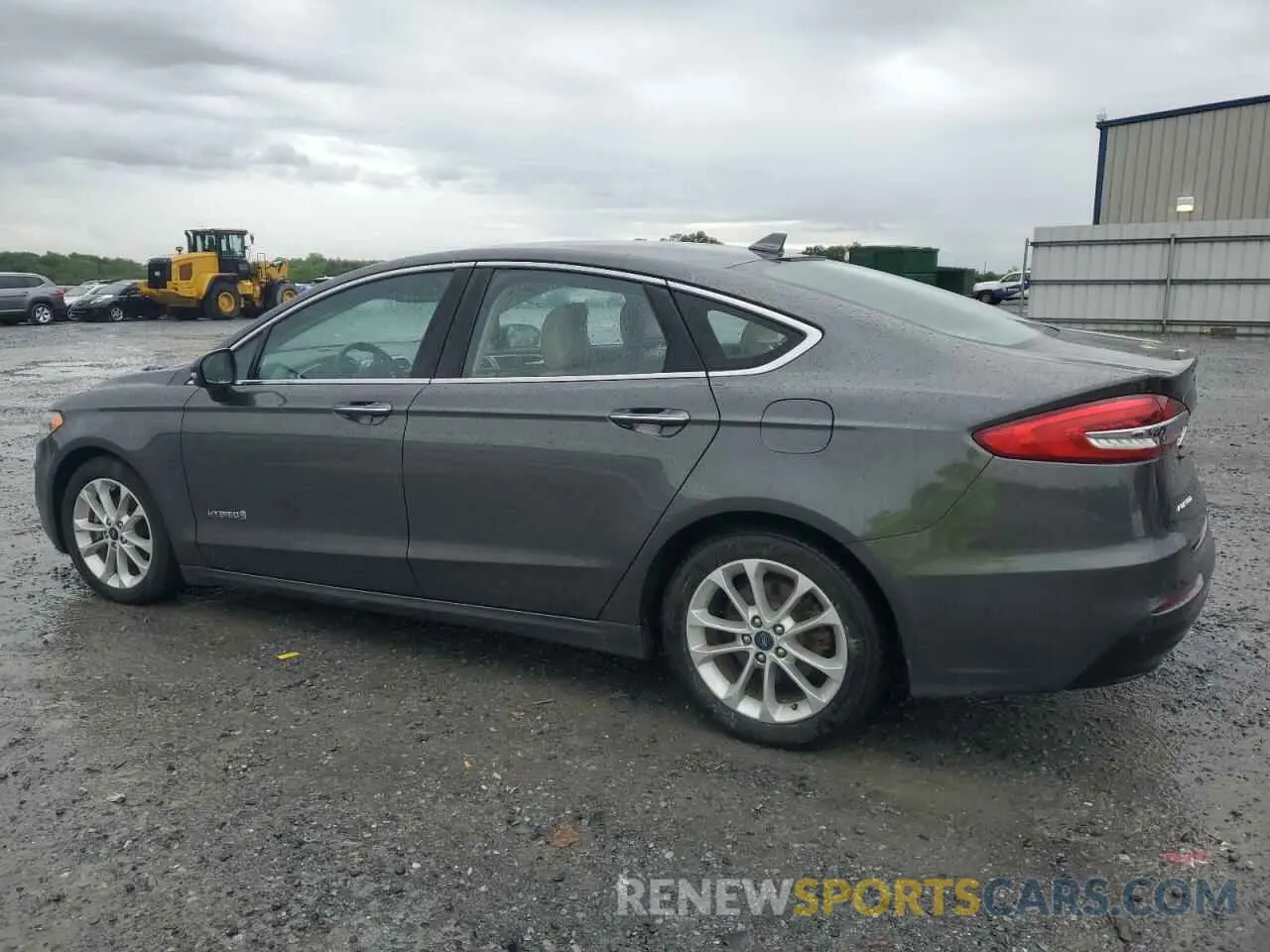 2 Photograph of a damaged car 3FA6P0MU1KR136682 FORD FUSION 2019