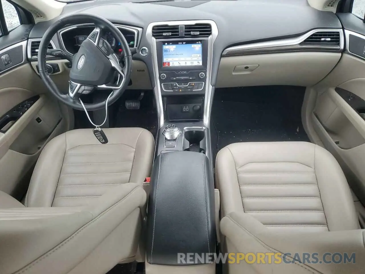 8 Photograph of a damaged car 3FA6P0MU1KR136682 FORD FUSION 2019
