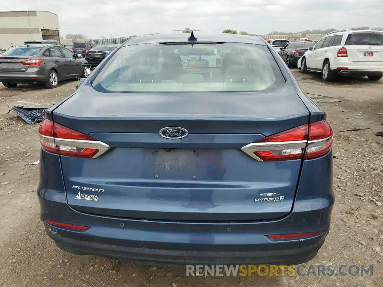 6 Photograph of a damaged car 3FA6P0MU2KR149697 FORD FUSION 2019
