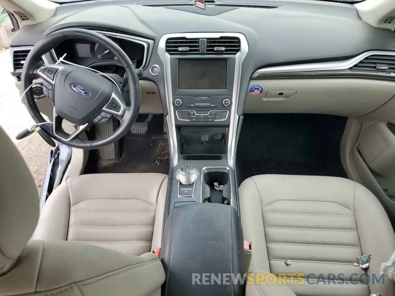 8 Photograph of a damaged car 3FA6P0MU2KR149697 FORD FUSION 2019