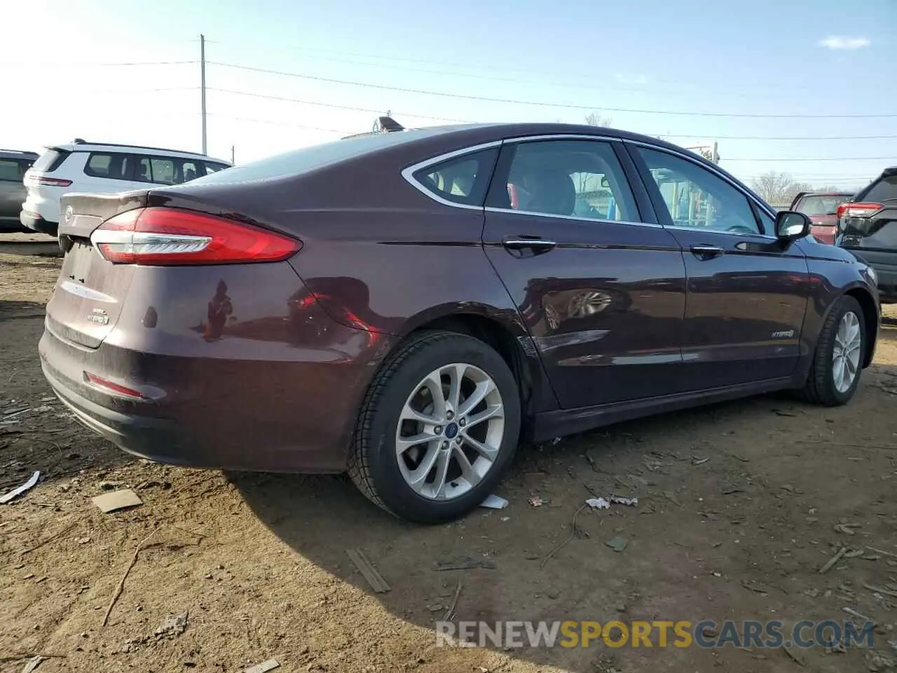 3 Photograph of a damaged car 3FA6P0MU2KR195742 FORD FUSION 2019