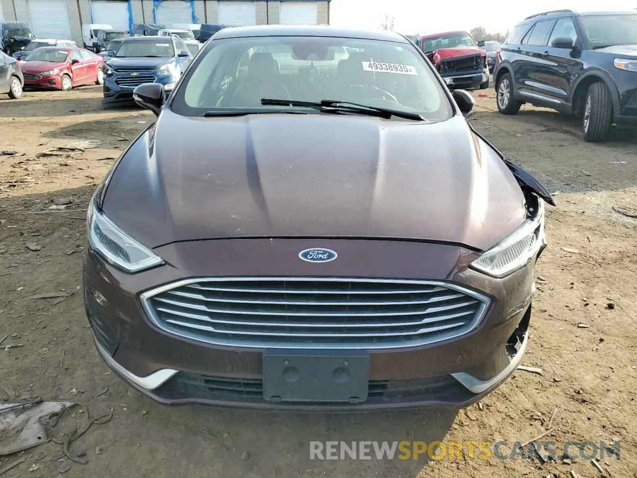 5 Photograph of a damaged car 3FA6P0MU2KR195742 FORD FUSION 2019